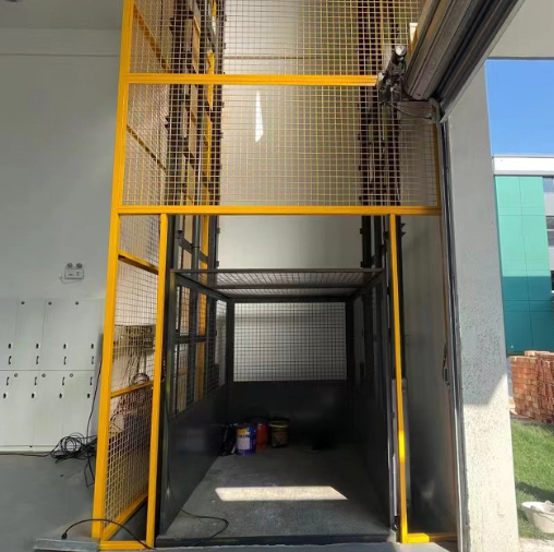 临汾导轨式升降机助力物流园破解运输难题